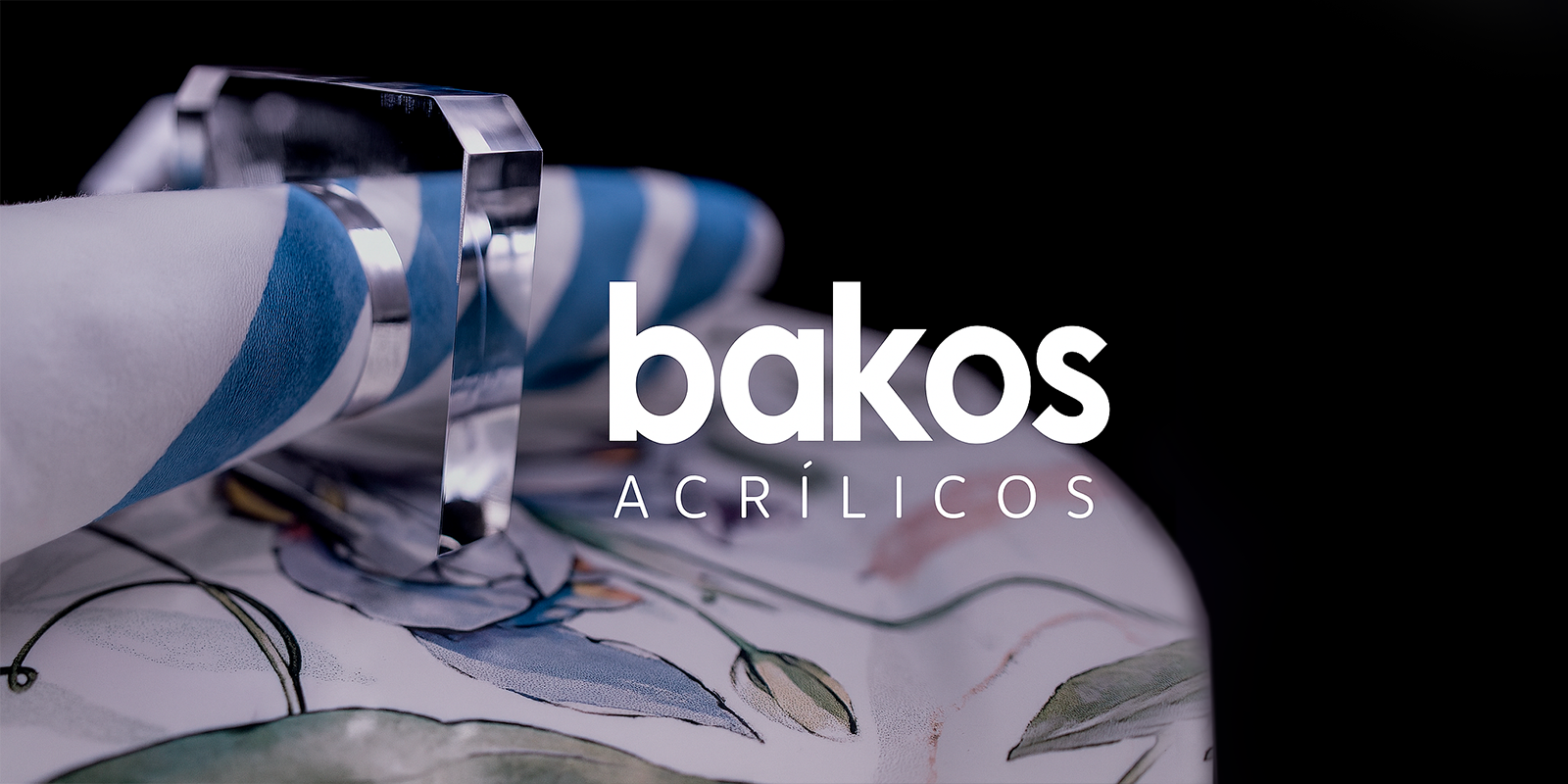 Mesa Posta em Acrílico